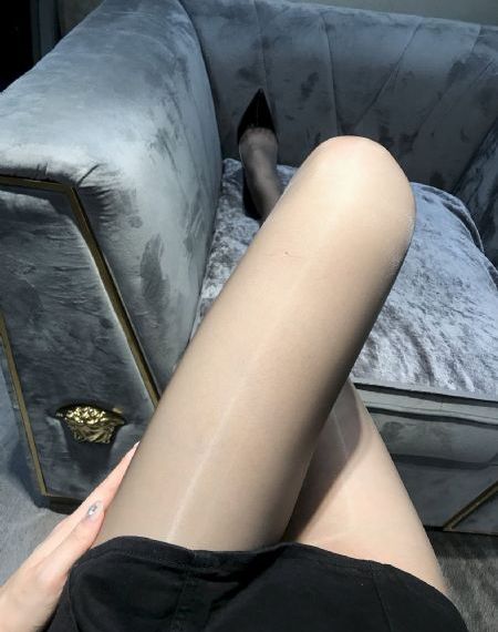 人皮高跟鞋_国产剧高清视频观看