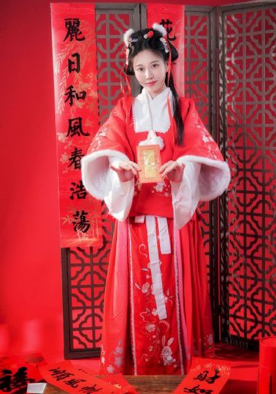 山庄挑情_DVD免费在线观看