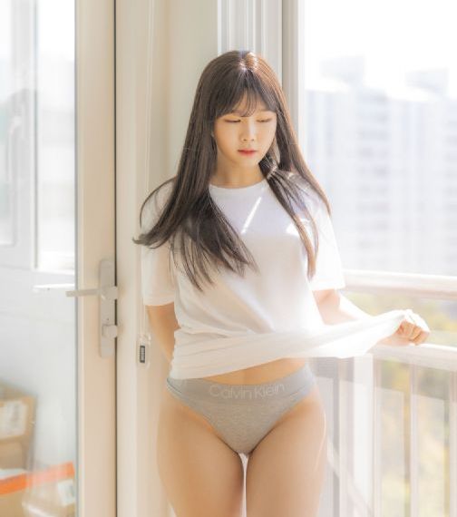 百合绽放_HD免费观看最新