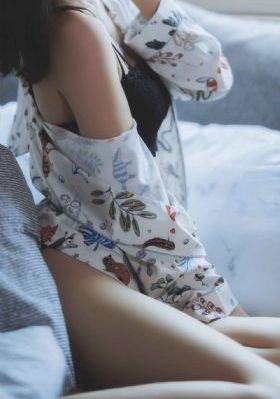 迪拜女孩电影_1080P高清迅雷在线观看