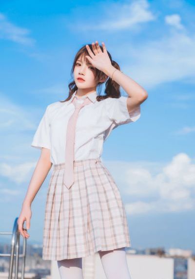 能干的女秘书们_超清日韩免费观看
