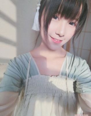 两个老妇人_高清视频大全
