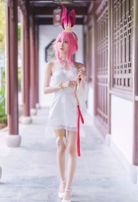 撕开情趣内衣让他呻吟让他爽_DVDHD高清在线观看
